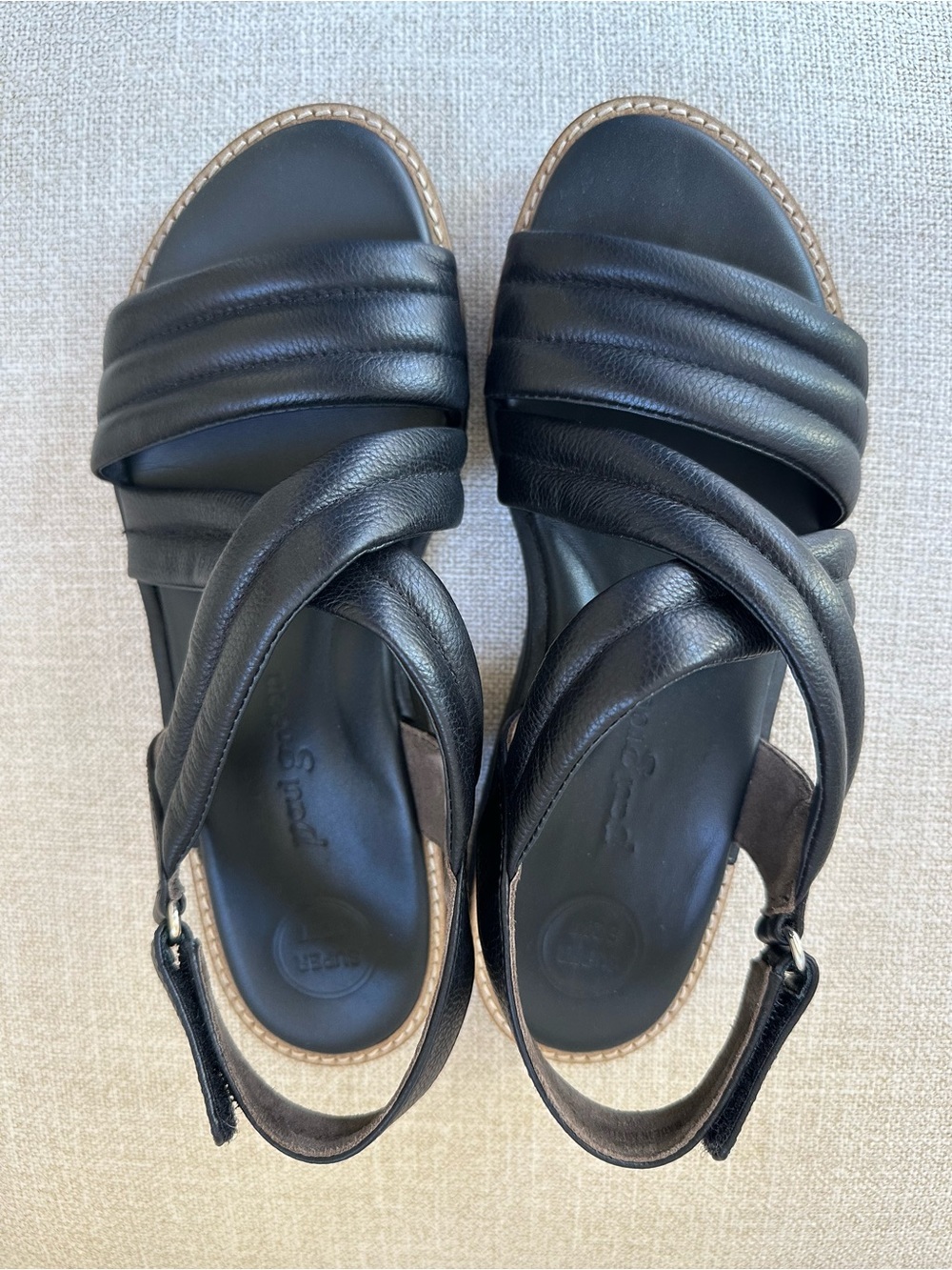 NWOT Paul Green Sandals Size 8
